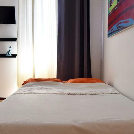 Appartement Artist'S Lovely Nest Under The Shadow Of The Parthenon à Athènes Extérieur photo