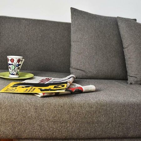 Appartement Artist'S Lovely Nest Under The Shadow Of The Parthenon à Athènes Extérieur photo