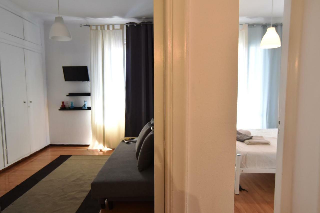 Appartement Artist'S Lovely Nest Under The Shadow Of The Parthenon à Athènes Extérieur photo