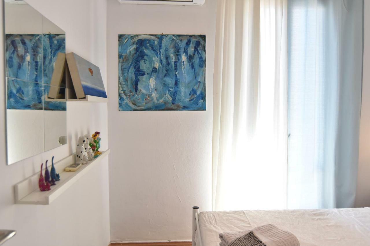 Appartement Artist'S Lovely Nest Under The Shadow Of The Parthenon à Athènes Extérieur photo